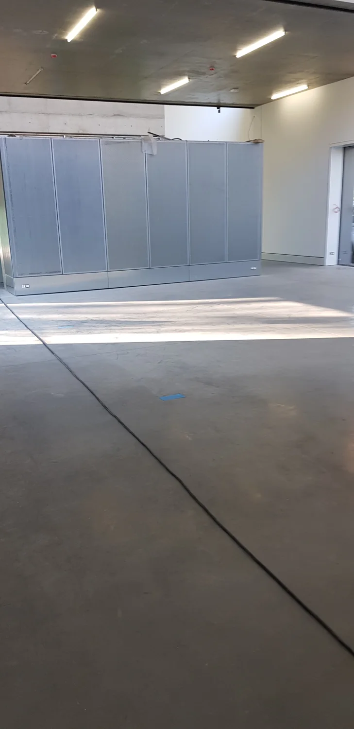 Overzicht van de betonvloer tijdens de werfperiode in Middelheim