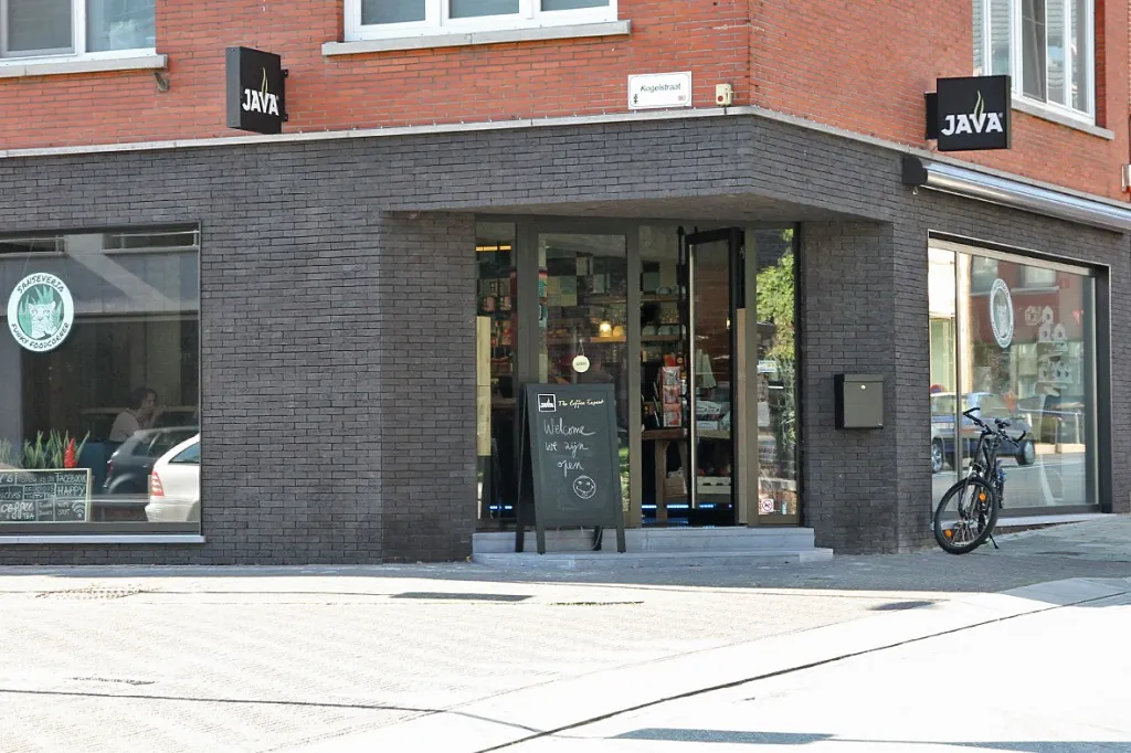 Gevel van Sanseveria Funky Foodcorner in Diepenbeek