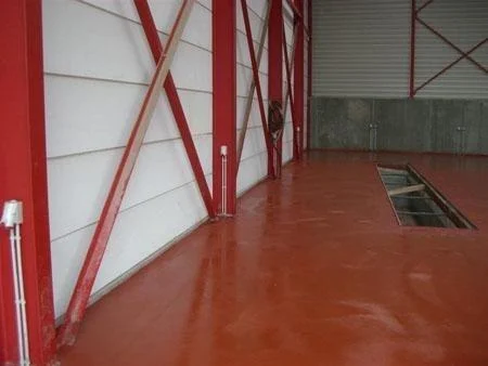 Rode industrievloer bij De Coninck