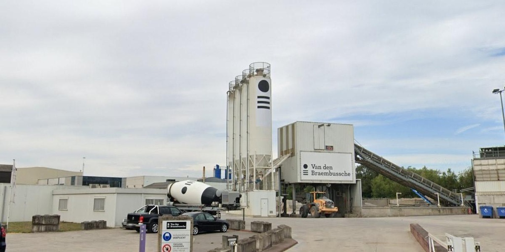 Van den Braembussche, betoncentrale in Aalter