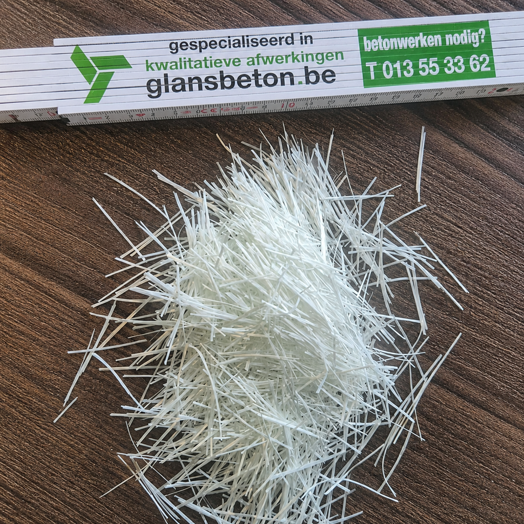 Anti-Crak HP67/36 glasvezels met Glansbeton maatvoering